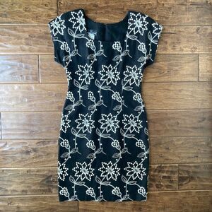 Vtg Carole Little Dress Size 4 Black White Embroidery Lined Short Sleeve